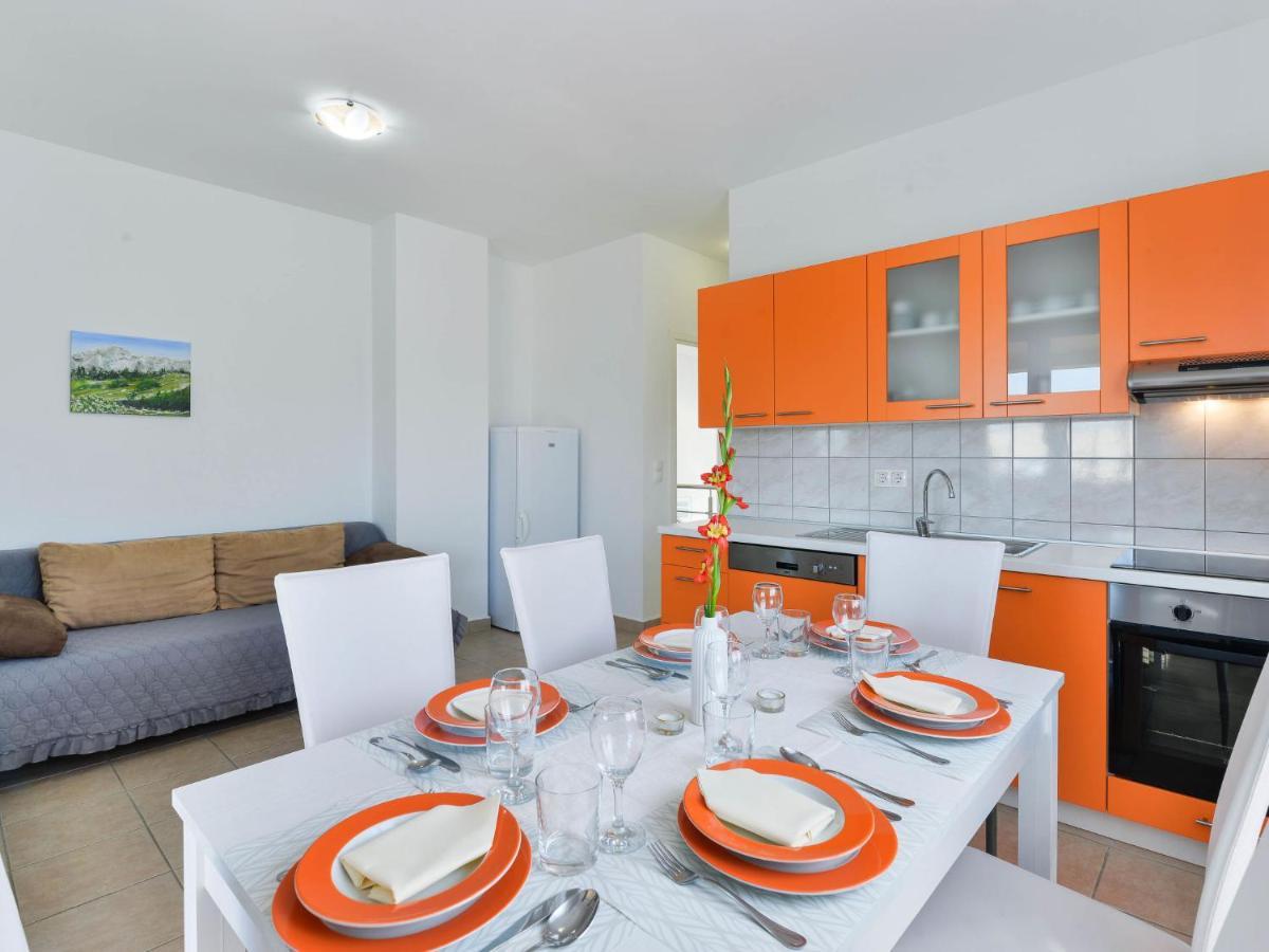 Apartment Matas - Srd318 By Interhome 로바니스카 외부 사진
